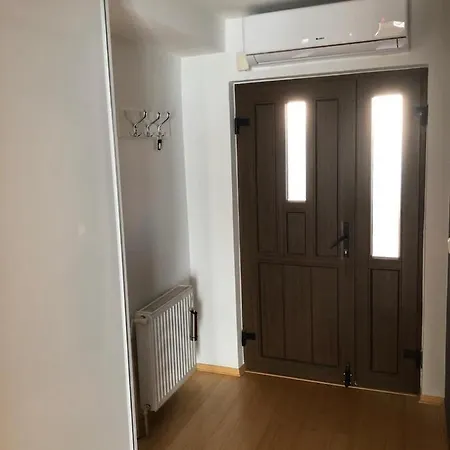 L&l * Pakoštane