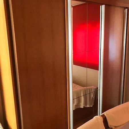 L&l Apartamento Pakoštane